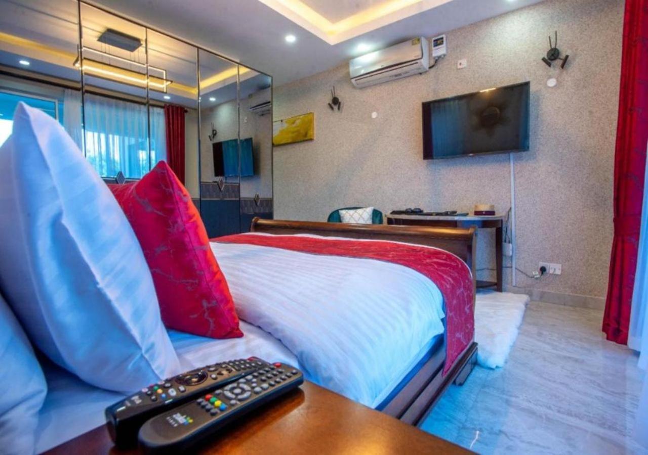 Stayplus Nyali Luxury Suites Mombasa Exteriér fotografie